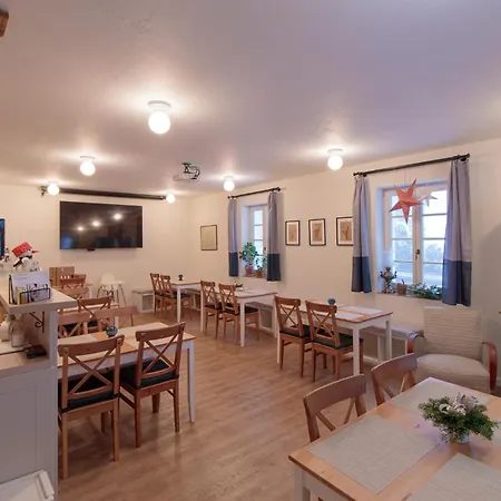 COUNTRY HOUSE Tisá * Tisá