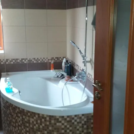 Country House Tisa Tisa